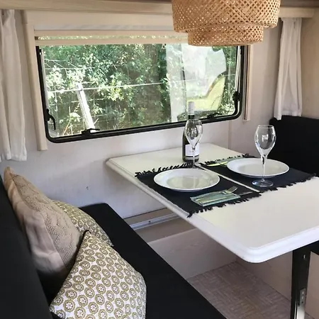La « ravane » Campsite *